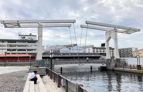 「跳ねない跳ね橋」となってしまっているはねっこ＝神戸市中央区東川崎町１