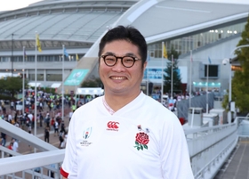 ラグビーＷ杯を観戦に訪れた俳優の松尾諭さん＝２０１９年９月、ノエビアスタジアム神戸