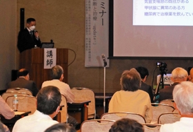 膵臓がんの診断や治療について専門医らが紹介した「第９回放射線セミナー」＝兵庫県民会館