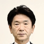 服部千秋氏