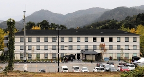 開業した「フェアフィールド・バイ・マリオット・兵庫神鍋高原」＝豊岡市日高町栗栖野