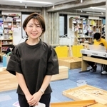 「学校・園・職場、家庭に次ぐ第３の場がポルト」と話す佳山奈央さん＝神戸市中央区八幡通４、ＰＯＲＴＯ
