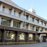 佐用町役場＝兵庫県佐用町佐用