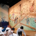 魚取りの疑似体験ができる展示＝神戸市兵庫区中之島２、ひょうごはじまり館
