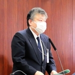 参院法務委員会で答弁する最高裁の小野寺真也総務局長＝２２日午前