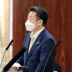 参院法務委員会で質問する加田裕之氏＝２２日午前