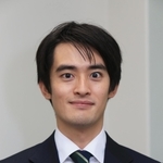 高島崚輔氏