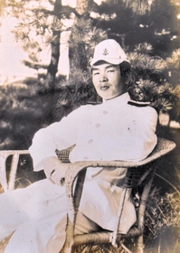 真珠湾攻撃で指揮官機を操縦した松崎三男さん（松崎洋祐さん提供）