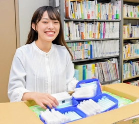 学内のトイレに生理用品を置く取り組みを通じ、「生理の尊厳」について研究する永山みのりさん＝姫路市新在家本町１