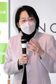 「新たな医療ビジネスモデルの構築に挑みたい」と訴えた高橋政代さん＝アンカー神戸