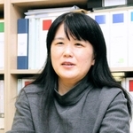 裁判所による少年事件の記録廃棄問題について語るＮＰＯ法人クリアリングハウスの三木由希子理事長＝東京都新宿区