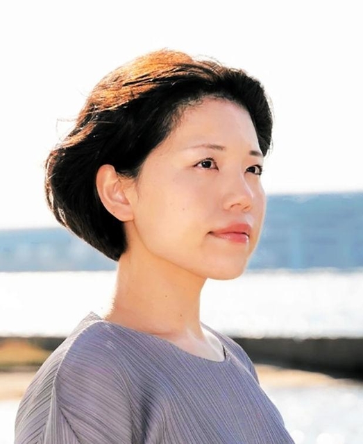 井戸川射子さん（Ｃ）田中尚樹