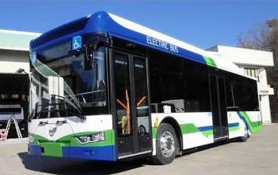 伊丹市交通局に導入予定の電気バス（提供）