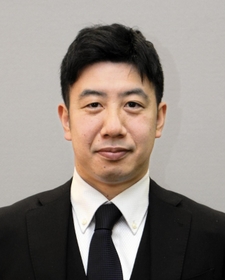 林健太氏