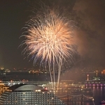 平日の５日間に分散して実施したイベント「みなとＨＡＮＡＢＩ」＝２０２２年１０月、神戸市中央区東川崎町１から