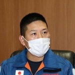 地震があったトルコでの活動を報告する田中靖彬さん＝２４日午後、神戸市中央区波止場町