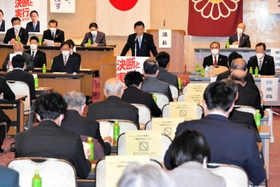 統一地方選に向けて活動方針などが確認された自民党県連の会合＝４日午後、神戸市中央区下山手通４、県民会館