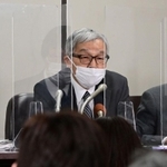 最高裁での意見聴取を終え、記者会見に臨む土師守さん＝２月１４日午後、東京・霞が関の司法クラブ