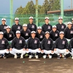選抜高校野球大会への出場を決めた社高校ナイン＝加東市木梨、同校グラウンド