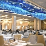 「セブンシーズ・エクスプローラー」のレストラン