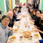 オデッサの船越真人さんの教会で開かれた食事会（船越真人さん提供）