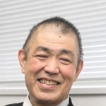 自身の警察人生を振り返る加藤公英警視＝兵庫県警本部
