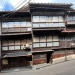 有馬温泉街にある旅館「橋乃家本館」＝神戸市北区有馬町（兵庫県教育委員会提供）