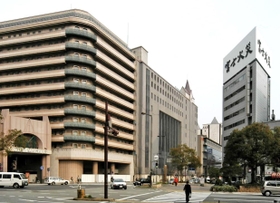 旧ホテルシェレナ（２００５年撮影）