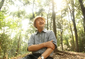 人と自然の博物館名誉館長、京都大学名誉教授の河合雅雄（かわい・まさお）さん＝篠山市野尻