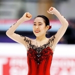 グランプリファイナルで女子フリーの演技を終え、笑顔の三原舞依さん＝２０２２年１２月、トリノ（共同）