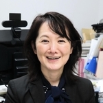 「患者の向こうにいる子どもの存在に気づき、一緒に支えていく仕組みも必要」と話す蔭山正子教授＝大阪府吹田市山田丘１、大阪大学