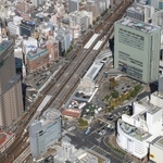 ＪＲ三ノ宮駅新ビルの建設予定地周辺＝２０２２年１１月、神戸市中央区