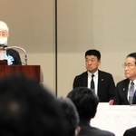 集会で日朝首脳会談の開催を求めた横田早紀江さん＝東京都千代田区