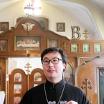 ウクライナ、ロシア双方の信徒に寄り添う神戸ハリストス正教会のワシリイ杉村太郎司祭＝神戸市中央区山本通１