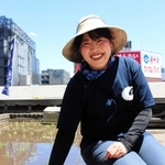 「酒米作りは毎日手探り」と語るリーダーの山田亜由美さん＝東京都中央区銀座５、白鶴酒造東京支社