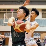 西宮-信州　第４クォーター、ドリブルで攻め込む西宮・岸田＝２０２０年２月１５日、西宮市立中央体育館（Ｃ）B.LEAGUE