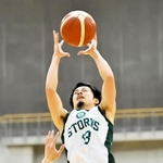 信州－西宮　第２クオーター、シュートを打つ西宮・道原（Ｃ）B.LEAGUE