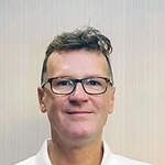 フィッシャー・ヘッドコーチ