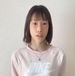 医療従事者らへのメッセージなどを発信する三原舞依＝公式インスタグラムから