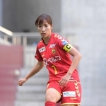 ＩＮＡＣ神戸や日本代表で主力を担う中島依美。自身の役割をイメージし、現在は個人練習に励んでいる＝２０１９年５月、ノエビアスタジアム神戸