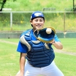 昨季はドラフト会議で指名漏れし、今季に懸ける兵庫の小山一樹捕手＝西宮市、高座山公園野球場