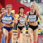 昨年の世界選手権女子５０００メートル決勝で日本歴代２位の１５分０秒０１をマークして１４位となった田中希実（中央）＝ドーハ（共同）
