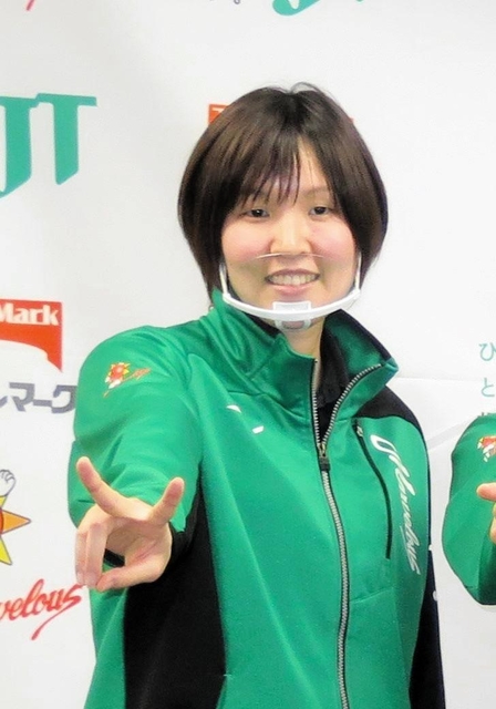 大相撲秋場所で初優勝した正代と同級生のバレーボール日本代表ミドルブロッカー芥川愛加。「もう一度頂点に立ちたい」とＪＴでＶリーグ２連覇を誓う＝大阪市北区