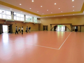 シッティングバレー女子日本代表の練習拠点に決まった書写養護学校の屋内運動場＝姫路市書写台３（姫路市提供）