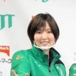 大相撲秋場所で初優勝した正代と同級生のバレーボール日本代表ミドルブロッカー芥川愛加。「もう一度頂点に立ちたい」とＪＴでＶリーグ２連覇を誓う＝大阪市北区