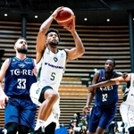 東京Ｚ-西宮　20得点、17リバウンドで西宮の５連勝を呼び込んだボンズ（５）（Ｃ）B.LEAGUE