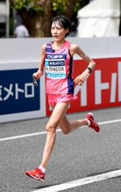 ２０１９年のマラソングランドチャンピオンシップ（ＭＧＣ）女子で優勝し、東京五輪代表に決まった前田穂南＝東京・明治神宮外苑