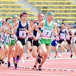高校男子３０００メートル決勝＝神戸市須磨区、ユニバー記念競技場（２０１９年の第６７回大会）
