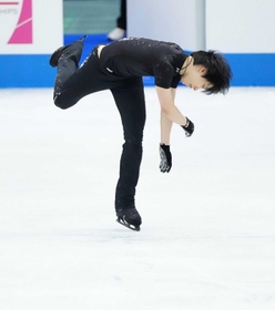 神戸新聞next スポーツ フィギュア羽生 超大技 ４回転半 に込めた願い