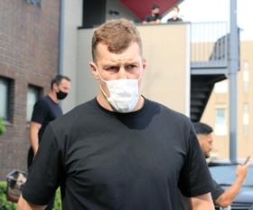 母国ニュージーランドに戻る神戸製鋼のレタリック＝神戸市東灘区御影浜町、神鋼灘浜グラウンド